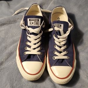 Womens Navy Converse canvas shoes size 7.5